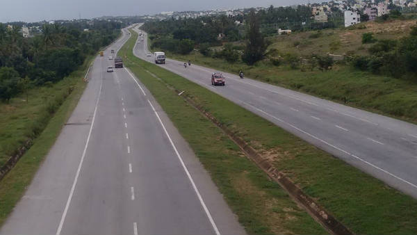 ಸರ್ಕಾರ ನೀಡಿದ್ದ ಜಮೀನು ಪರಭಾರೆ