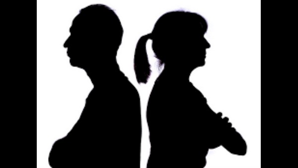 ಪತಿ-ಪತ್ನಿ ವಿರುದ್ಧ ಪ್ರಕರಣ ದಾಖಲಿಸಿಕೊಂಡ ಖಾಕಿ