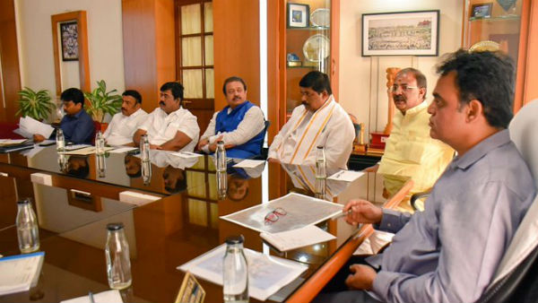 ನಮ್ಮ ಮೆಟ್ರೋ ಮಾದರಿಯಲ್ಲಿ ಎಲಿವೇಟೆಡ್ ಕಾರಿಡಾರ್