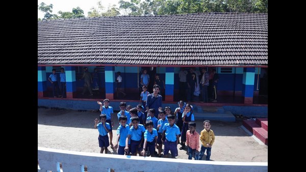 ಶಾಲೆಗೆ ಹೊಸ ನೋಟ ನೀಡಿದ ತಂಡ