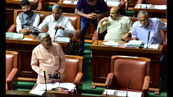 ಶಾಸಕರ ಸಭೆ ಕರೆಯುತ್ತೇನೆ ಎಂದು ಶ್ರೀರಾಮುಲು