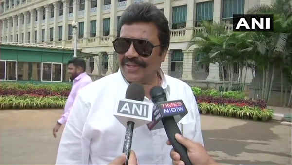 ತೆವಲಿಗೆ ಮಾತನಾಡೋದು, ಸುಳ್ಳು ಹೇಳಿಕೊಂಡು ಓಡಾಡೋದು ಬೇಡ