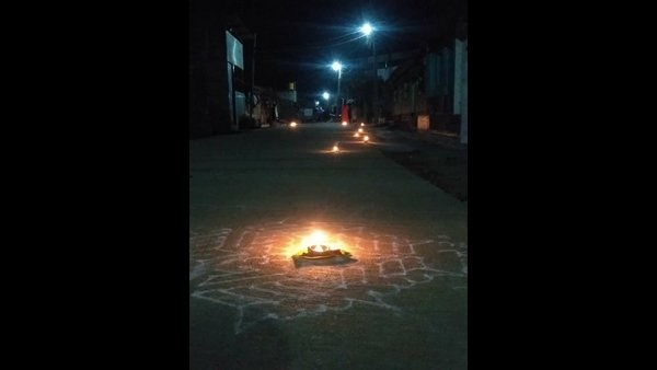 ರಾತ್ರಿಯೆಲ್ಲಾ ಭಕ್ತರನ್ನು ಜಾಗರಣೆಯನ್ನಾಗಿಸಿತ್ತು