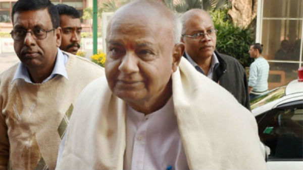 ಪ್ಯಾಸೆಂಜರ್ ರೈಲಿನಲ್ಲಿ ದೇವೇಗೌಡ ಪ್ರಯಾಣ