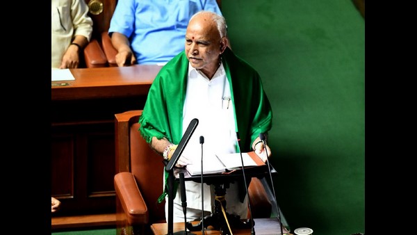 ಮಠಗಳ ಅಭಿವೃದ್ಧಿಗೆ ಆರ್ಥಿಕ ಸಹಾಯ