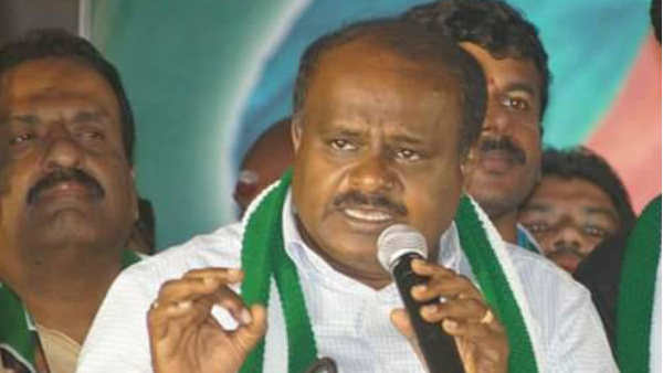 ಪಕ್ಷ ಬಿಡುವವರು ಬಿಡಲಿ ಎಂದಿರುವ ಮಾಜಿ ಸಿಎಂ ಎಚ್ಡಿಕೆ