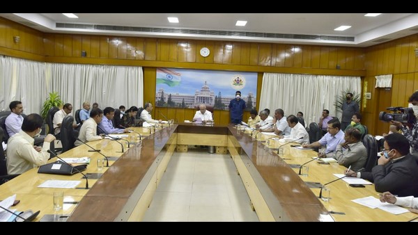 ವದಂತಿಗಳಿಗೆ ಕಿವಿಗೊಡಬಾರದು