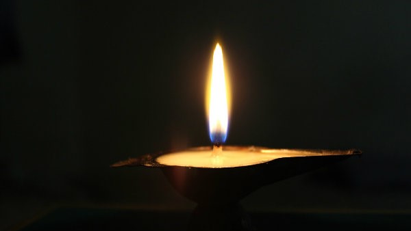ಜನರನ್ನು ಹಿಡಿದಿಡುವುದು ಸರಳವಲ್ಲ