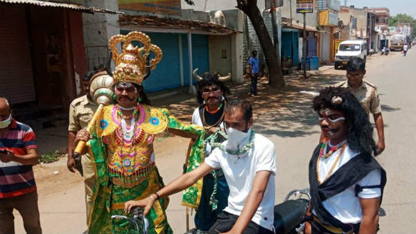 ಪೊಲೀಸರು ಬ್ಯುಸಿ