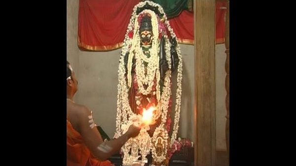 ನಿನ್ನ ರಕ್ಷಣೆಯಿದೆ ಎನ್ನುವ ಸೂಚನೆ ನಮಗೆ ಬೇಕಿದೆ