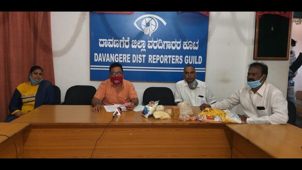 ಮೇಯರ್, ಕಮಿಷನರ್ ಪರ್ಸೆಂಟೇಜ್ ಪಡೆಯುತ್ತಾರೆ