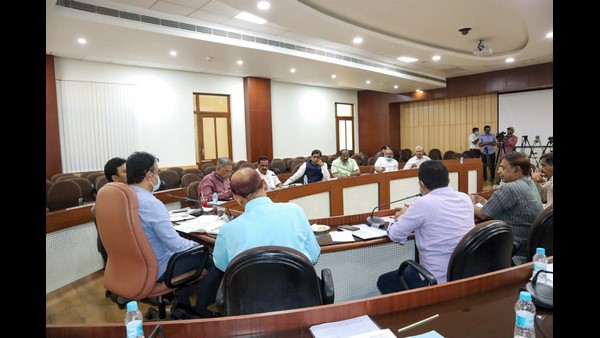 ಬಹು ಆಯ್ಕೆ ಪ್ರಶ್ನೆಗಳಿರುವ ಸರಳ ಪ್ರಶ್ನೆಪತ್ರಿಕೆ