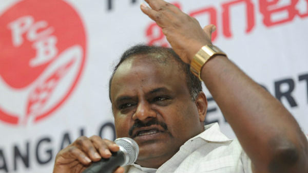 ನಿರ್ಮಲಾ ಸೀತಾರಾಮನ್ ಯಾವ ತಜ್ಞರಿಂದ ಸಲಹೆ ಪಡೆದಿದ್ದಾರೆ