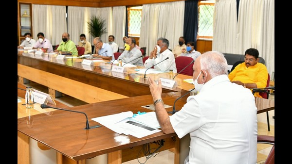 ಕೇಂದ್ರದ ಬಾಕಿ ಹಣ ಕೇಳಬೇಕು