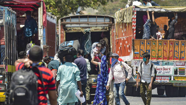 ಮುಂಬೈ-ನಾಸಿಕ್ ರಾಷ್ಟ್ರೀಯ ಹೆದ್ದಾರಿಯಲ್ಲಿ ವಾಹನ ದಟ್ಟಣೆ
