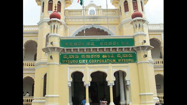 ಮೇಯರ್ ನ್ನು ತರಾಟೆಗೆ ತೆಗೆದುಕೊಂಡ ಸದಸ್ಯರು