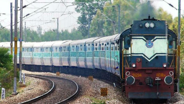 ರೈಲ್ವೆ, ಟ್ಯಾಕ್ಸಿ, ಆಟೋ ಸಂಚಾರಕ್ಕೆ ಹಸಿರು ನಿಶಾನೆ
