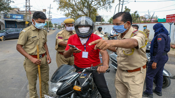 ತುರ್ತು ಕಾರ್ಯಗಳನ್ನು ಪಟ್ಟಿ ಮಾಡಿಕೊಳ್ಳಿ