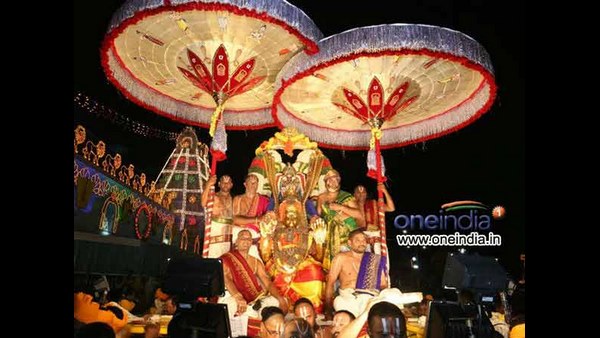ಆನ್ ಲೈನ್ ನಲ್ಲಿ ದರ್ಶನದ ಟಿಕೆಟ್ ಕಾಯ್ದಿರಿಸಬೇಕು