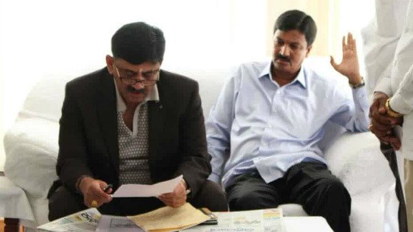 ಪರೋಕ್ಷವಾಗಿ ಜಾರಕಿಹೊಳಿಗೆ ಮೆಂಟಲ್ ಎಂದ ಡಿಕೆಶಿ