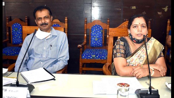 ಮುಂದೂಡುತ್ತಲೇ ಇರುವ ಸಾಮಾನ್ಯ ಸಭೆ