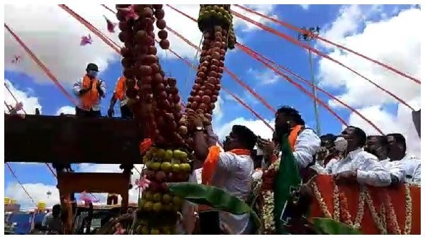 ಆರೋಗ್ಯ ಸಚಿವರ ವಿರುದ್ಧ ದೂರುವುದಕ್ಕೆ ಕಾರಣವೇನು?