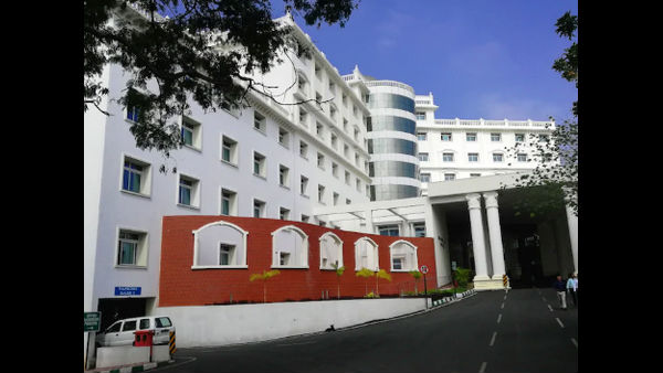ಗೆಸ್ಟ್ಹೌಸ್ ಇನ್ನು ಕೋವಿಡ್ ಆಸ್ಪತ್ರೆ