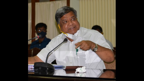 ಅನುಮತಿಯ ಆಧಾರದ ಮೇಲೆ ಕೈಗಾರಿಕೆಗಳ ಸ್ಥಾಪನೆ
