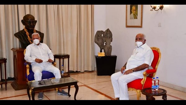 ಮಾತನಾಡದ ಶ್ರೀರಾಮುಲು