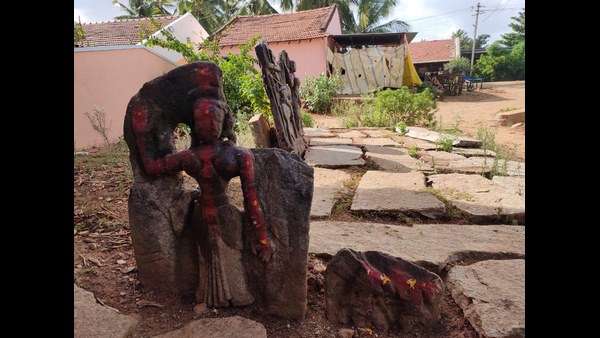 ವೀರ ನಾಯಕನ ಸಮಾಧಿ ಉಳಿವಿಗಾಗಿ ಯಾರೂ ಮುಂದಾಗಿಲ್ಲ