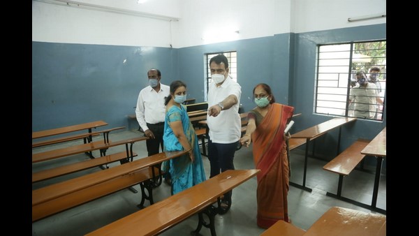 ಪಾಸಿಟಿವ್ ವಿದ್ಯಾರ್ಥಿಗಳು