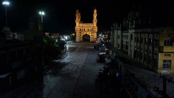 ರಾತ್ರಿ ಕರ್ಫ್ಯೂ ಜಾರಿಯಾಗಿದೆ