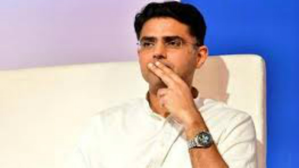 ಪೈಲಟ್ ಮತ್ತು ಅವರ ಬೆಂಬಲಿತ ಶಾಸಕರು