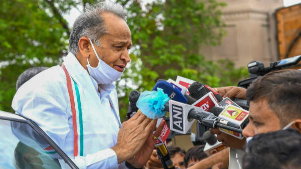 ವಿಶ್ವಾಸಮತಯಾಚನೆ ಇದೆಯೇ?