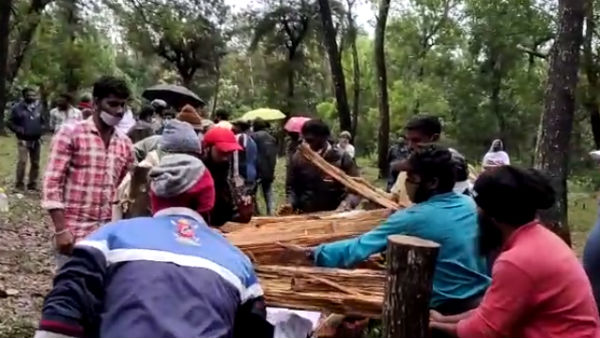 ಹಿಂದೂ ವಿಧಿ ವಿಧಾನಗಳಂತೆ ಅಂತ್ಯ ಸಂಸ್ಕಾರ