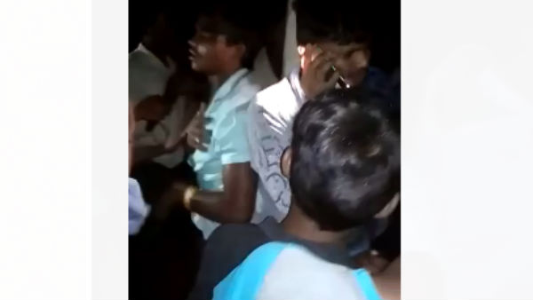 Chitradurga: Dalit Youths Tied To Pole, Beaten Up In Adavi Gollarahalli Chitradurga: Dalit Youths Tied To Pole, Beaten Up In Adavi Gollarahalli