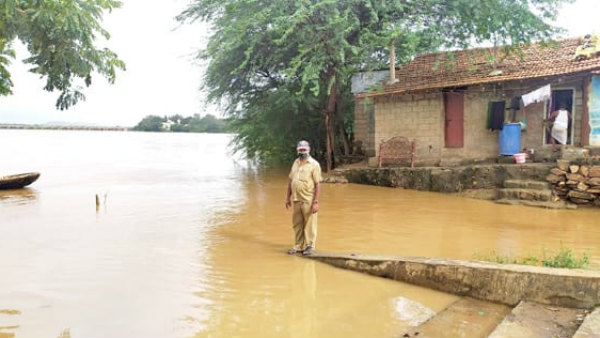 ಅಗಸ್ಟ್ ತಿಂಗಳ ಯೂರಿಯಾ ಕೋಟಾ ಬರಬೇಕಿದೆ
