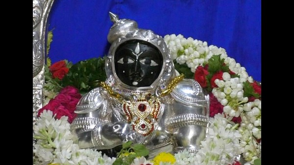 ಅಂಬೆಗಾಲು ಶ್ರೀಕೃಷ್ಣ ದೇವಾಲಯದ ಬಾಗಿಲು ಬಂದ್
