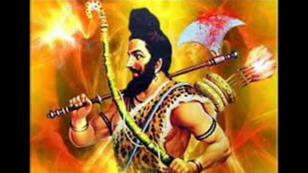 ವಿದ್ಯೆ ಕಲಿಯುವ ಮಹತ್ವಾಕಾಂಕ್ಷೆಯಿಂದ ಪರಶುರಾಮರನ್ನು ಸೇರುತ್ತಾನೆ