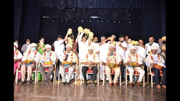 ಕಿರುಕುಳದಿಂದ ಆತ್ಮಹತ್ಯೆ