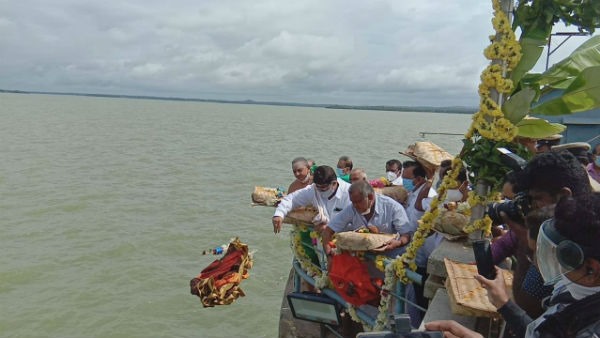 ಗೊರೂರಿನ ಹೇಮಾವತಿ ಜಲಾಶಯಕ್ಕೆ ಕೆ.ಗೋಪಾಲಯ್ಯ ಬಾಗಿನ