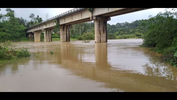 ಹಳೇ ಸೇತುವೆ ಮುಳುಗಡೆ
