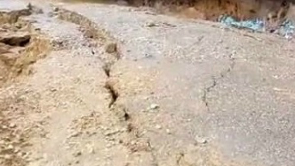 ಶಾಲೆಗೆ ಹೋಗುವ ದಾರಿಯಲ್ಲೇ ಸಮಸ್ಯೆ