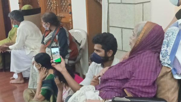 ಸುರೇಶ್ ಅಂಗಡಿ ಸ್ಮಾರಕ ನಿರ್ಮಾಣ
