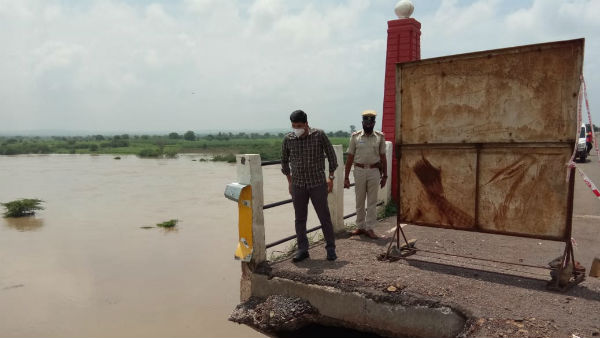 ಜಿಲ್ಲಾಧಿಕಾರಿಗಳ ಭೇಟಿ