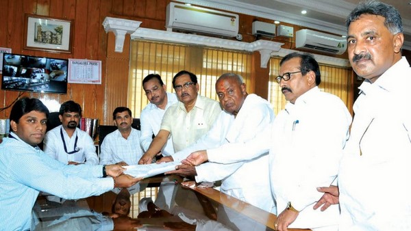 ದೇವೇಗೌಡರ ಸೋಲಿಗೆ ರಾಜಣ್ಣ ಕಾರಣ?