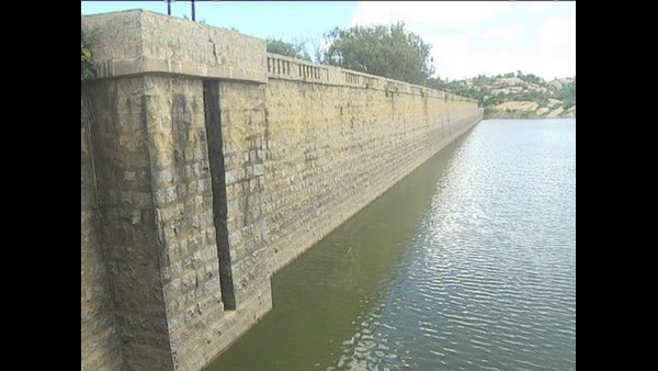 10 ವರ್ಷದಿಂದ ಬರಿದಾಗಿದ್ದ ಜಲಾಶಯ