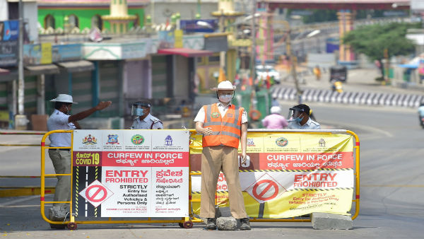 ಮೈಕ್ರೋ ಕಂಟೇನ್ಮೆಂಟ್ ಝೋನ್ ಗಳಲ್ಲಿ ಕಟ್ಟುನಿಟ್ಟಿನ ಲಾಕ್ ಡೌನ್