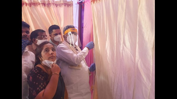 ಅಭಿವೃದ್ಧಿ ಕಾಮಗಾರಿಗಳಿಗೆ ಶಿಲಾನ್ಯಾಸ ನೆರವೇರಿಸಿದ ಸಿದ್ದರಾಮಯ್ಯ