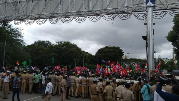 ಕೇಂದ್ರ ಹಾಗೂ ರಾಜ್ಯ ಸರಕಾರಗಳ ಕೃಷಿ ವಿರೋಧಿ ನೀತಿ